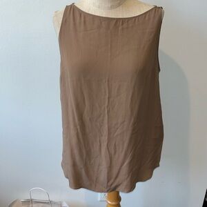 Gorgeous Brunello Cucinelli silk top size medium